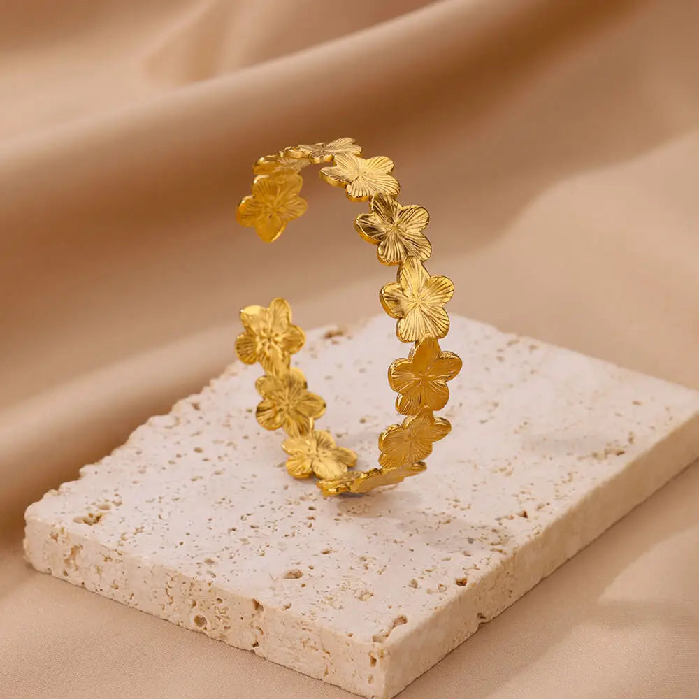 Bracelet manchette fleur Bracelet pour femmes Couleur or Flora Bracelets en acier inoxydable Casting Esthétique Couple Bracelet Bijoux pulseras